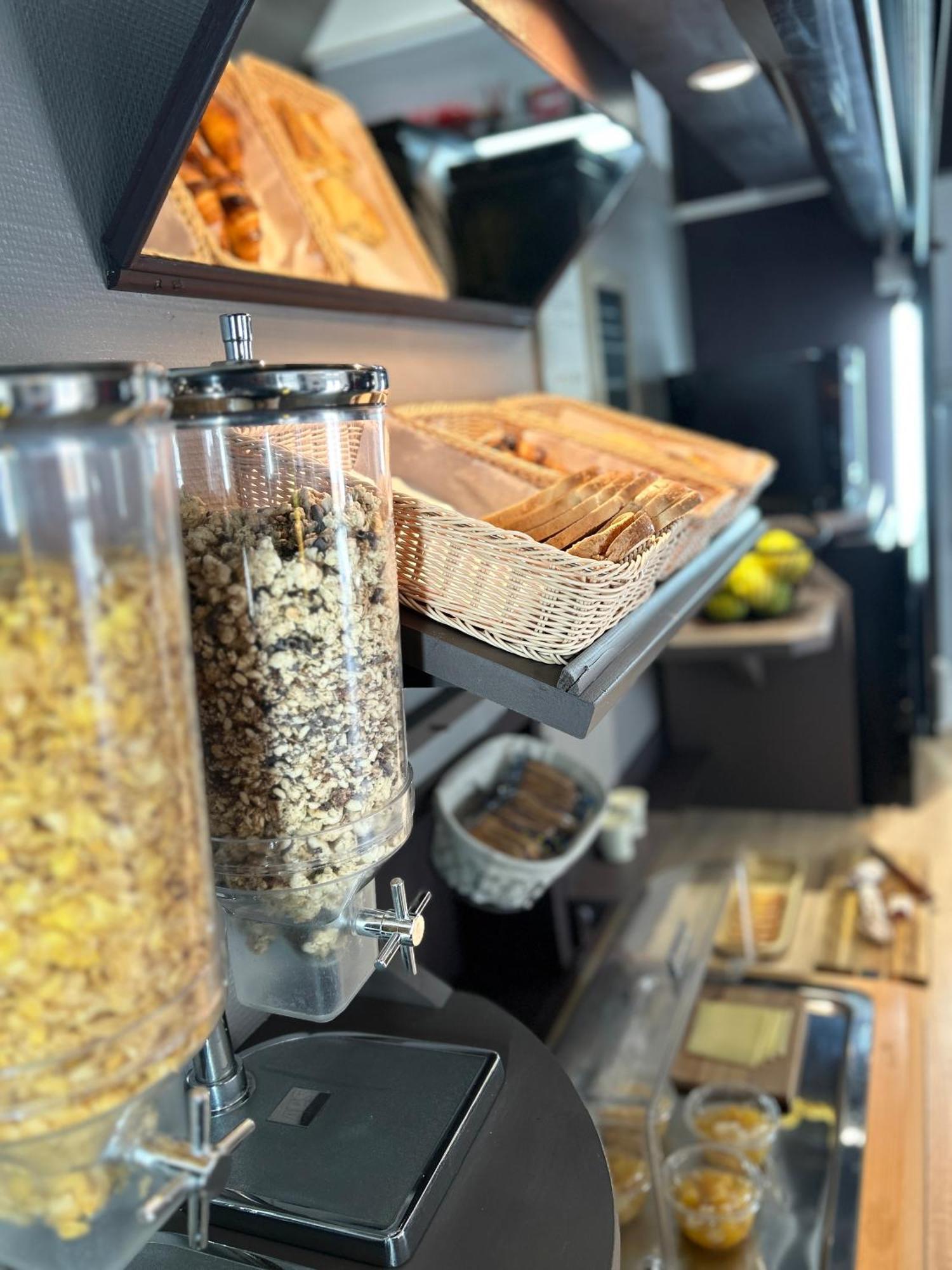 Hotel Wood Inn Bordeaux Aeroport Mérignac Εξωτερικό φωτογραφία