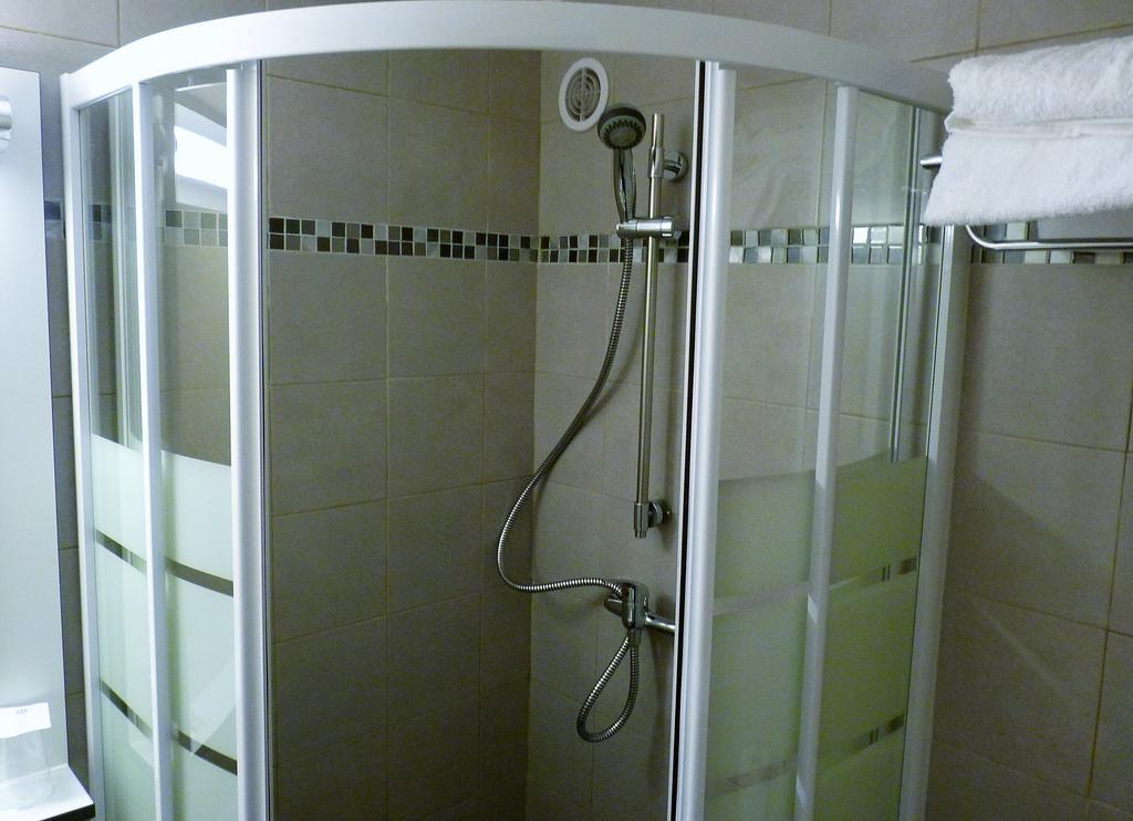 Hotel Wood Inn Bordeaux Aeroport Mérignac Εξωτερικό φωτογραφία